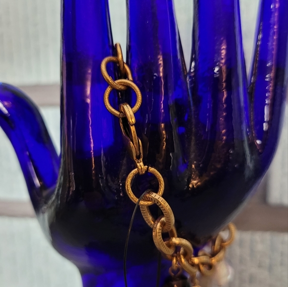 Chicos Gold Tone Charm Bracelet Tigers Eye Semi Precious Stone Glass Bea… - Picture 6 of 7